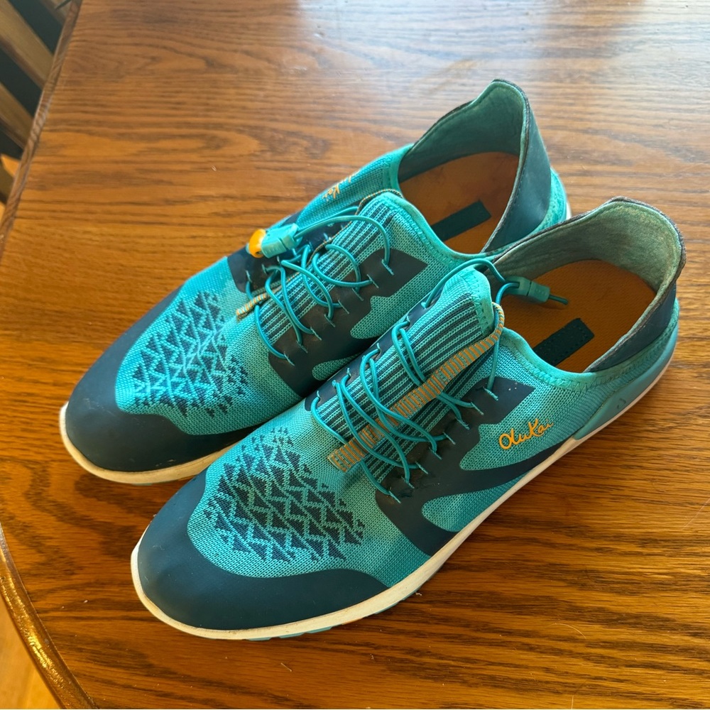 OluKai  Miki Trainer Running Shoes Womens Size 9 Tropical Blue Teal Pull On